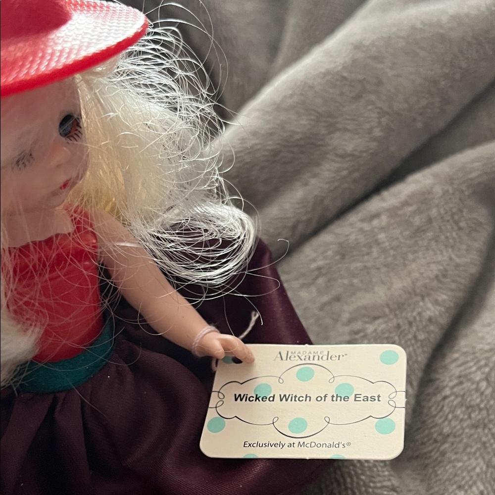 McDonald’s Happy Meals Madame Alexander Wizard of Oz Dolls (3) - Picture 8 of 9